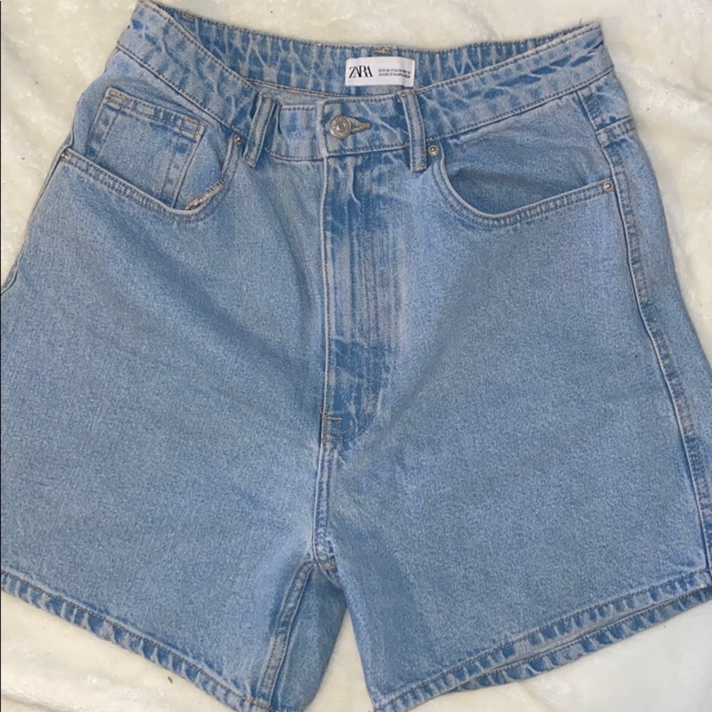 Zara high waisted mom jean shorts